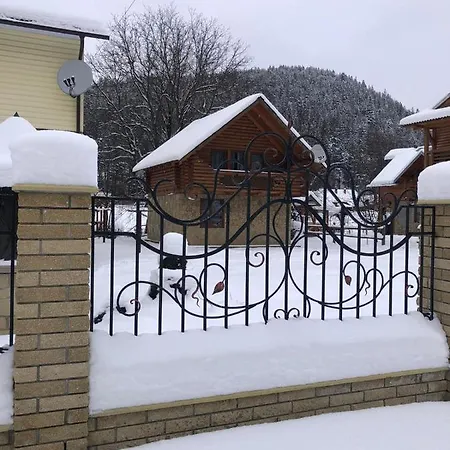 Casa di campagna Yablunevyi Tsvit Jaremče