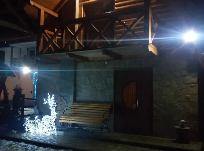Yablunevyi Tsvit Country house *
