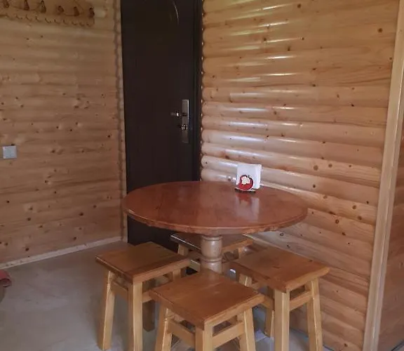Country house Yablunevyi Tsvit